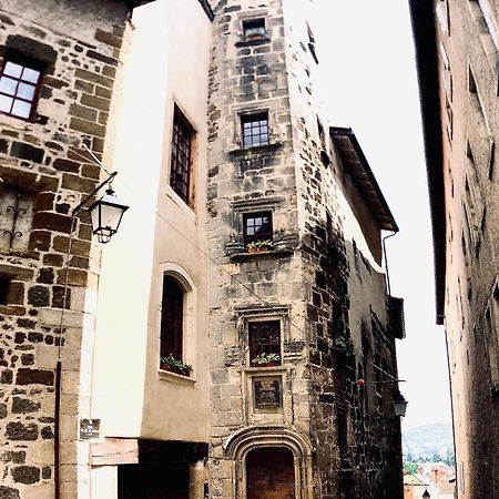 Appartement Ciel De Fugeres Le Puy-en-Velay Exterior foto